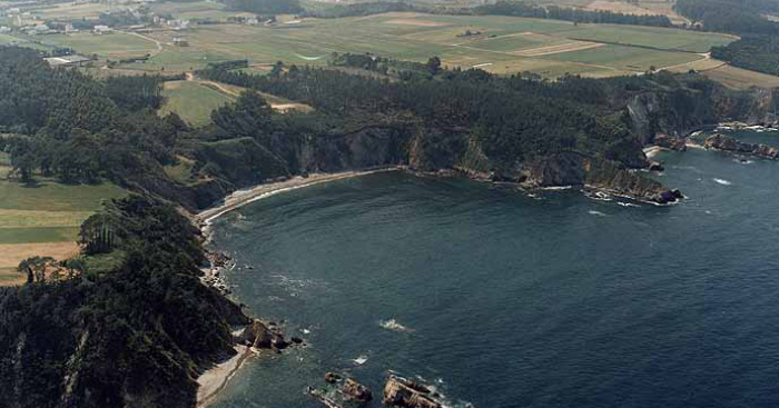 Playa Cambaredo, El Franco, Asturias / Fuente: mapama.gob.es
