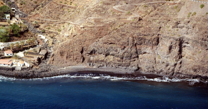 Playa El Burro, Santa Cruz de Tenerife, Tenerife / Fuente: mapama.gob.es