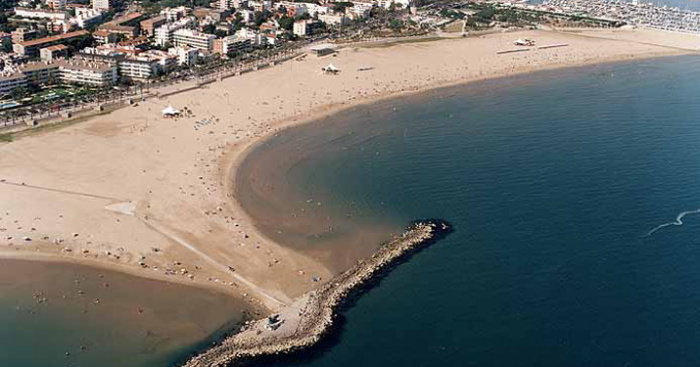 Playa Ribes Roges, Vilanova i la Geltrú, Barcelona / Fuente: mapama.gob.es