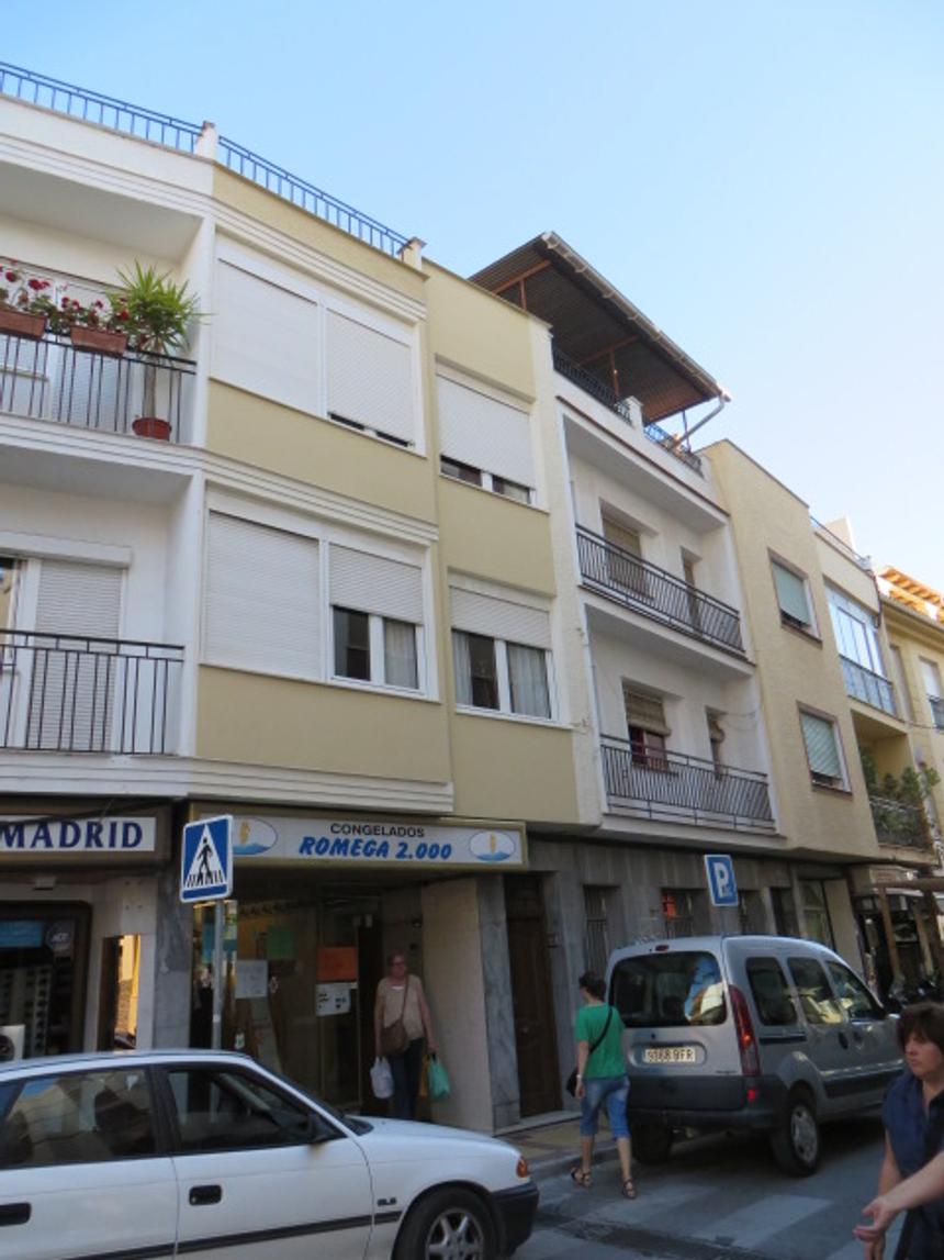 Calle Manuel Garcia Gonzalez, 11, Coin — idealista