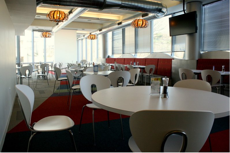 Adobe: fotos de las oficinas del creador del photoshop — idealista/news