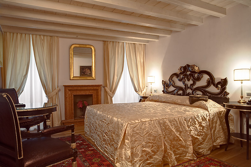 Hoteles con encanto: vistas al balcón donde romeo declaró su amor a