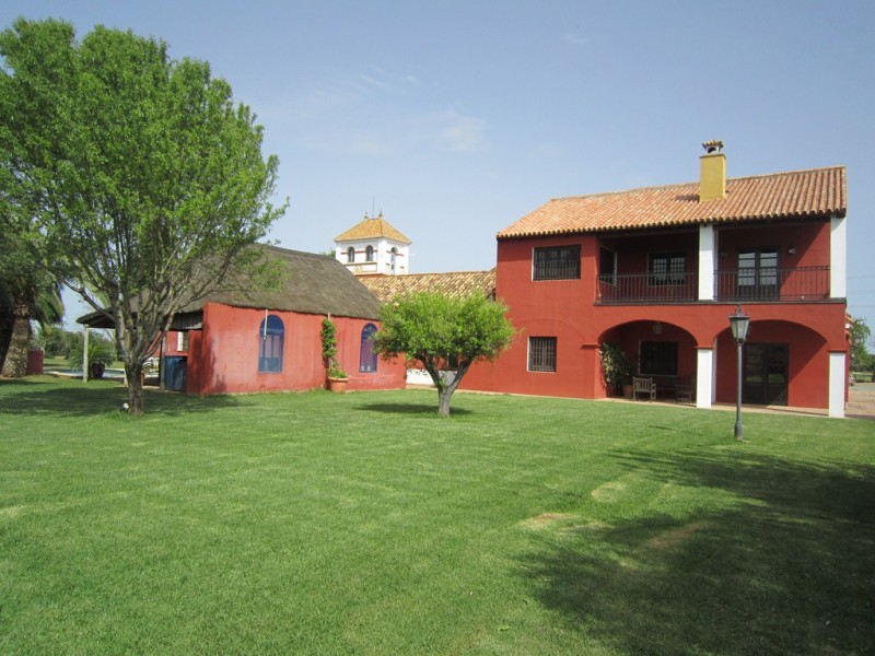 se vende casa de co as 237 es el cortijo de lujo que vende bert 237 n osborne en se vende casa de co as 237 es el cortijo de lujo que vende bert 237 n osborne en