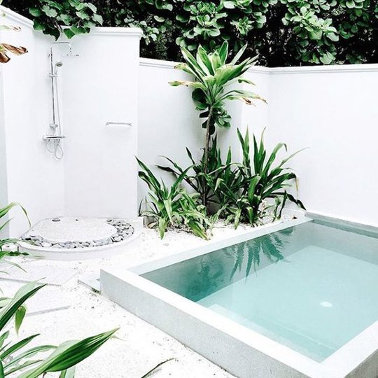 Ideas de decoración: cómo tener una piscina en un patio pequeño