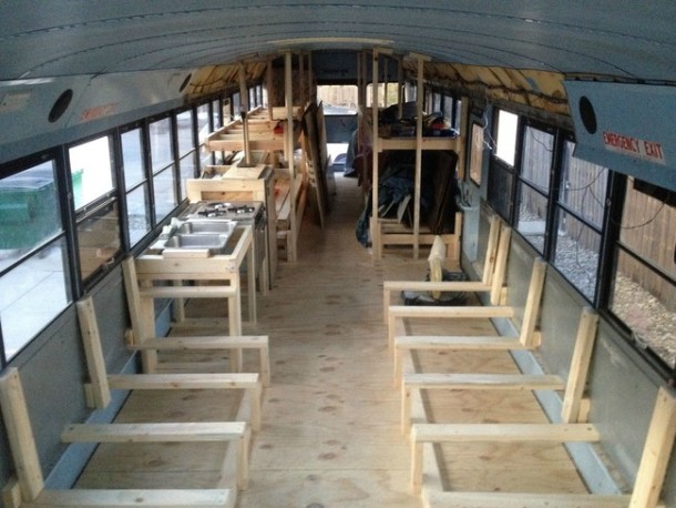 autobus casas cuatro ideas para convertir un autob 250 s viejo en una casa autobus casas cuatro ideas para convertir un autob 250 s viejo en una casa