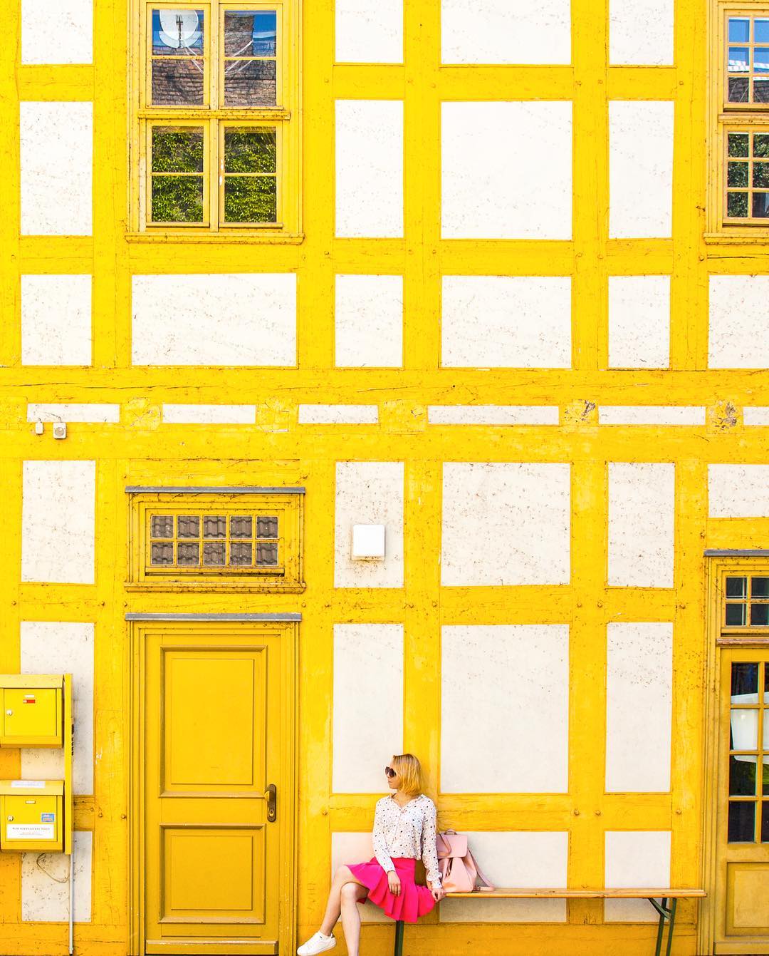 El ‘cazador de colores’ que se dedica a fotografiar las fachadas más