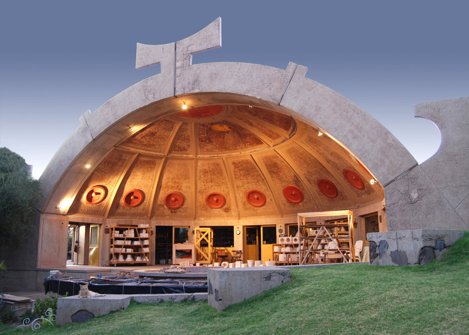 Obra del arquitecto Paolo Soleri / Business Insider