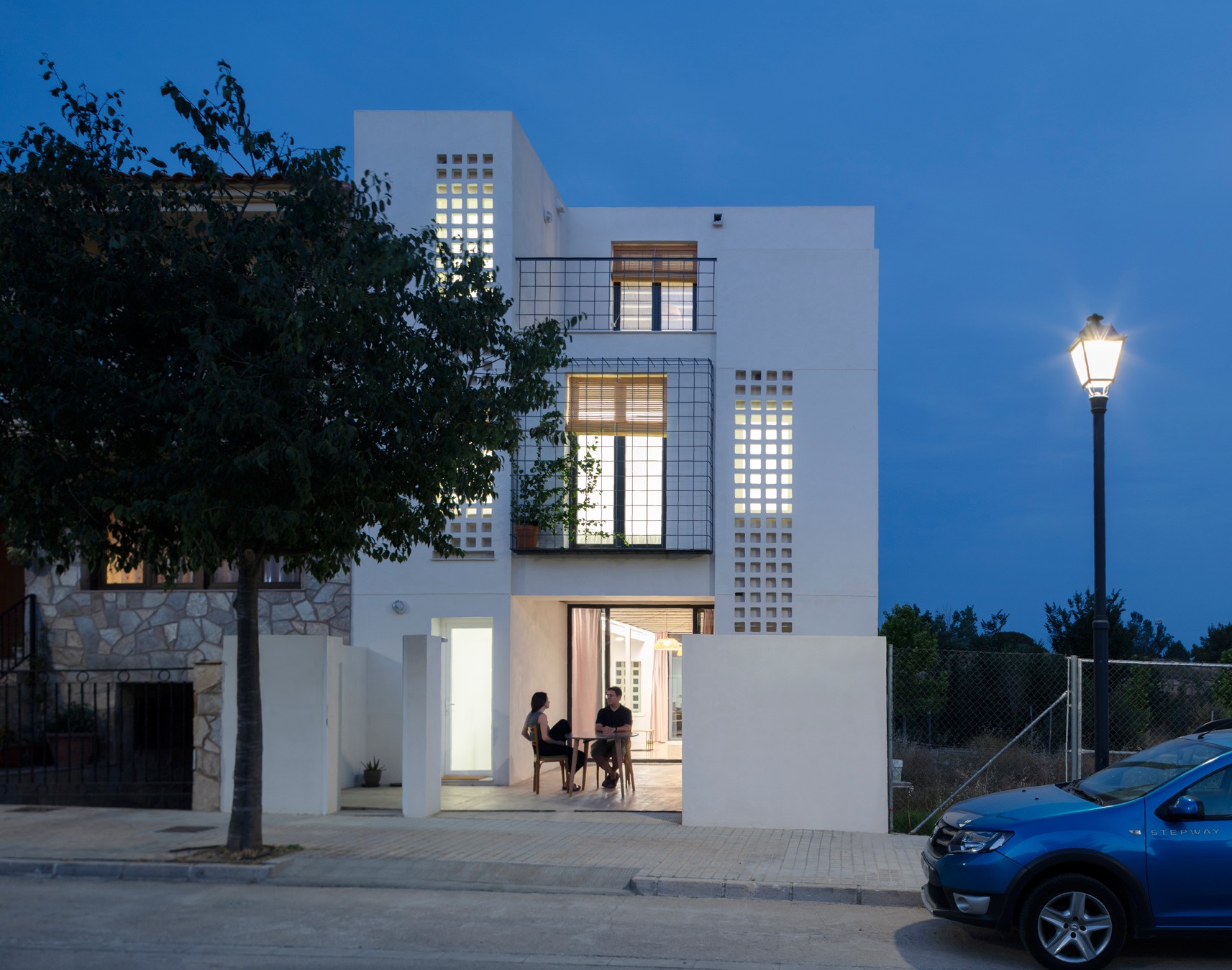 Un estudio de arquitectura español diseña esta curiosa casa flexible en Requena 