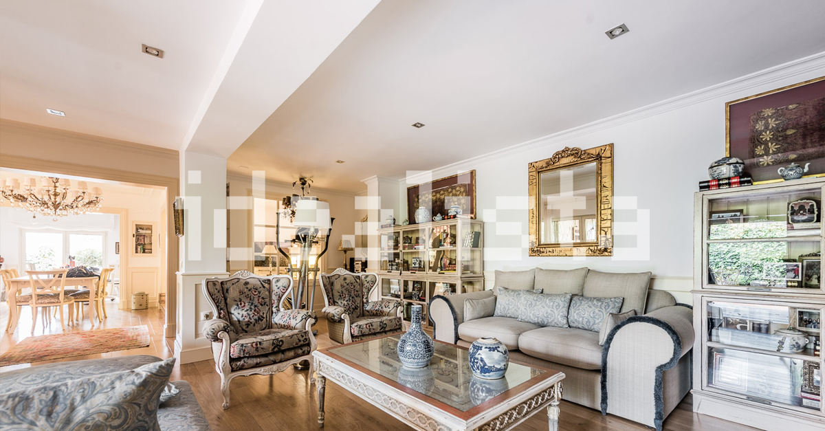 Estos son los detalles interiores del nuevo chalet de Santiago Abascal