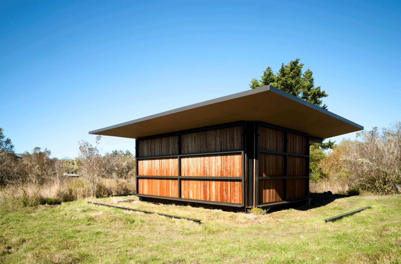 olson-kundig-false-bay-writers-cabin-designboom-gif