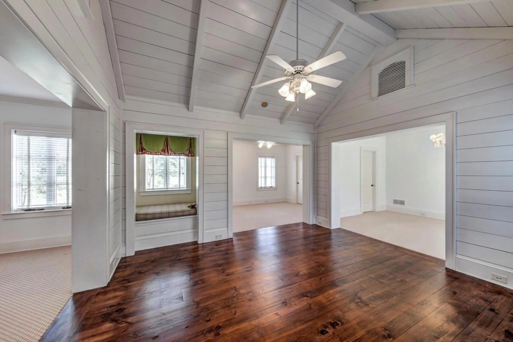 El actor Dwayne Johnson vende con rebaja un espectacular rancho en