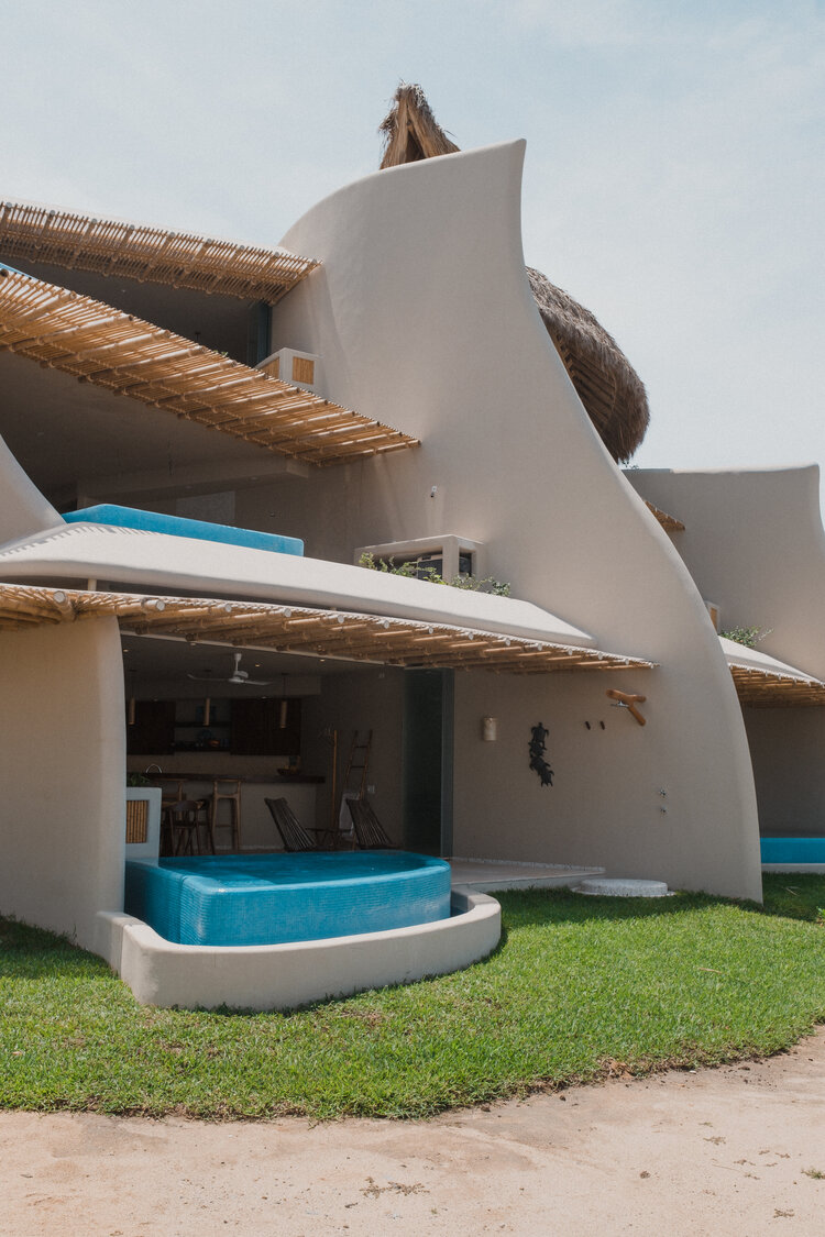 Con todo lujo de detalles