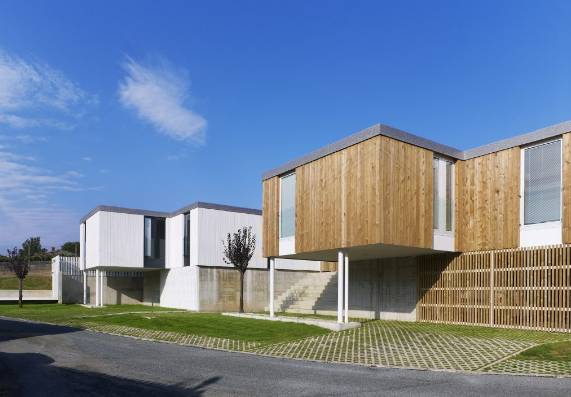 Imagen exterior de una de sus viviendas- / Addomo