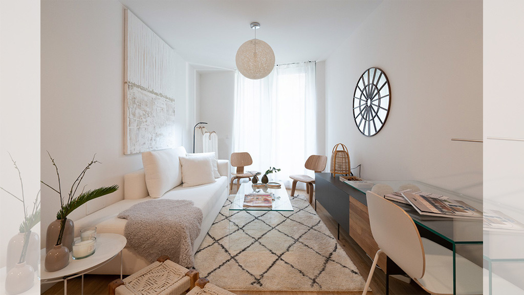 ubicado junto al Templo de Debod