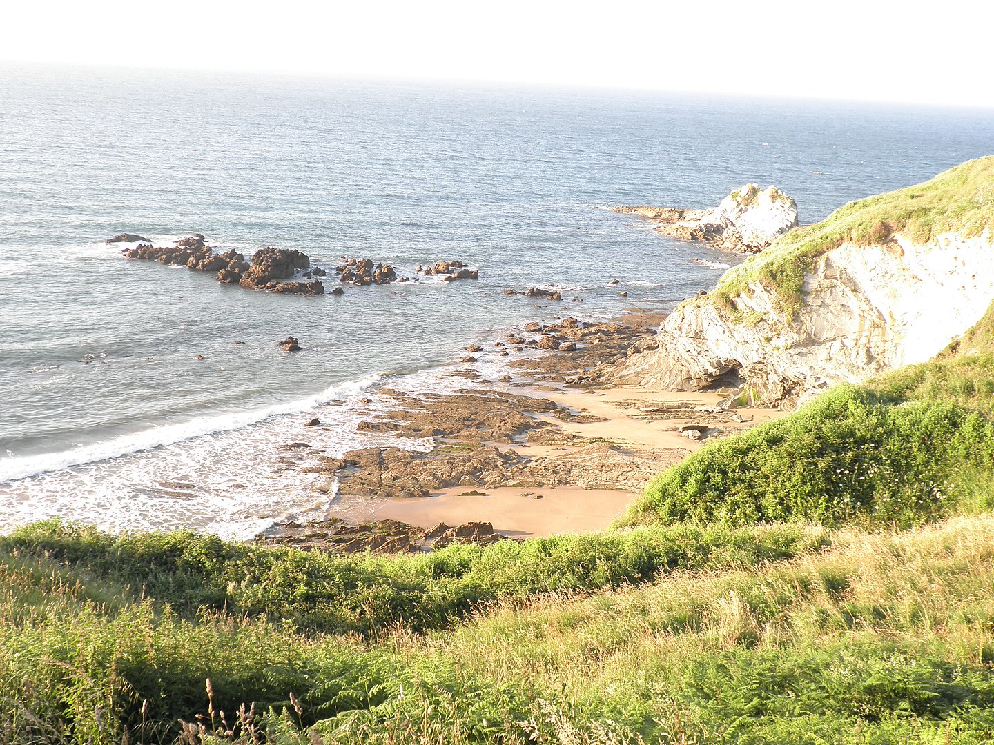 Playa de Aila, Loredo