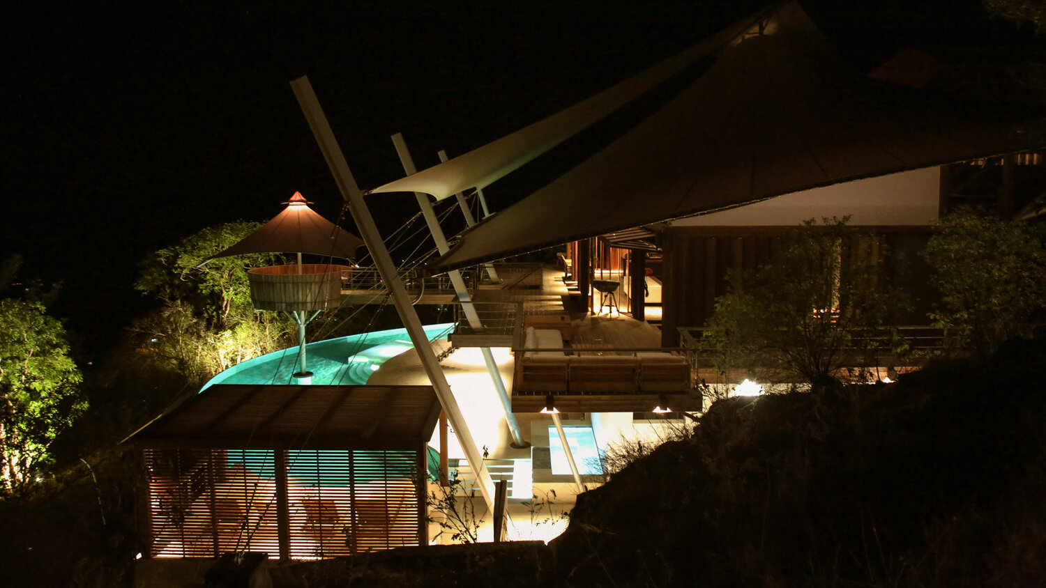 Con iluminación exterior