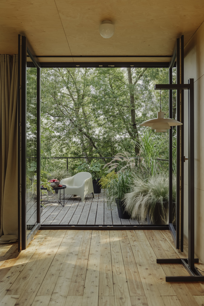 Con la madera y el metal como protagonistas