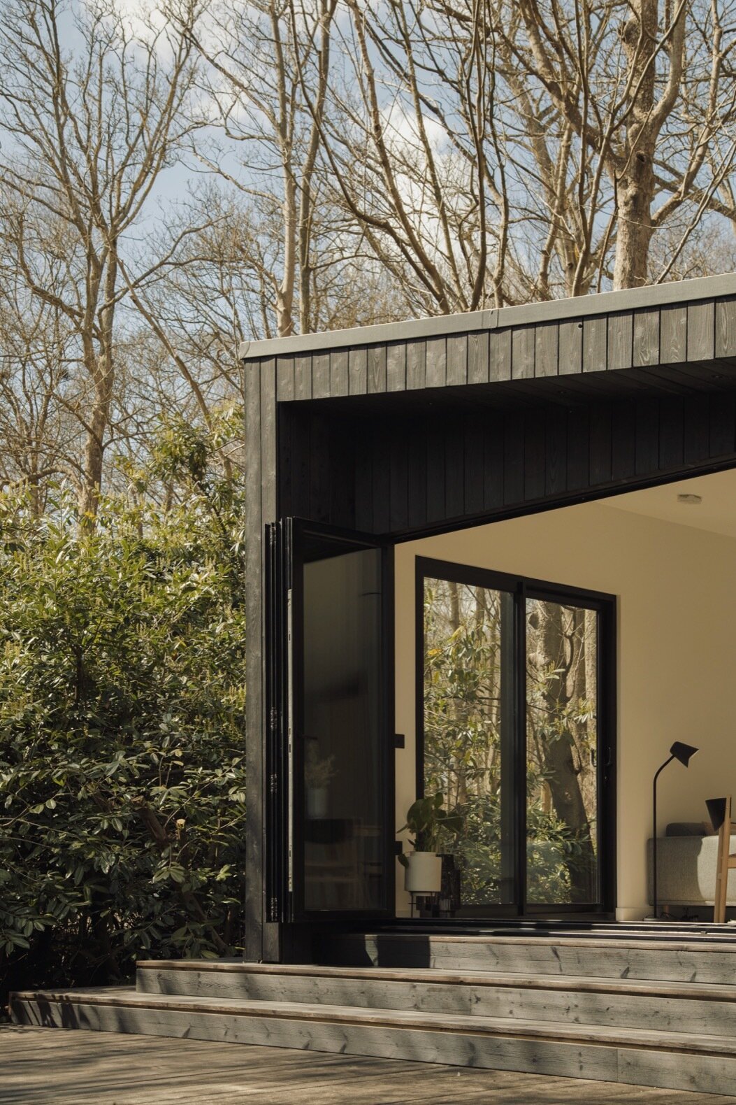 Conecta el interior con el exterior