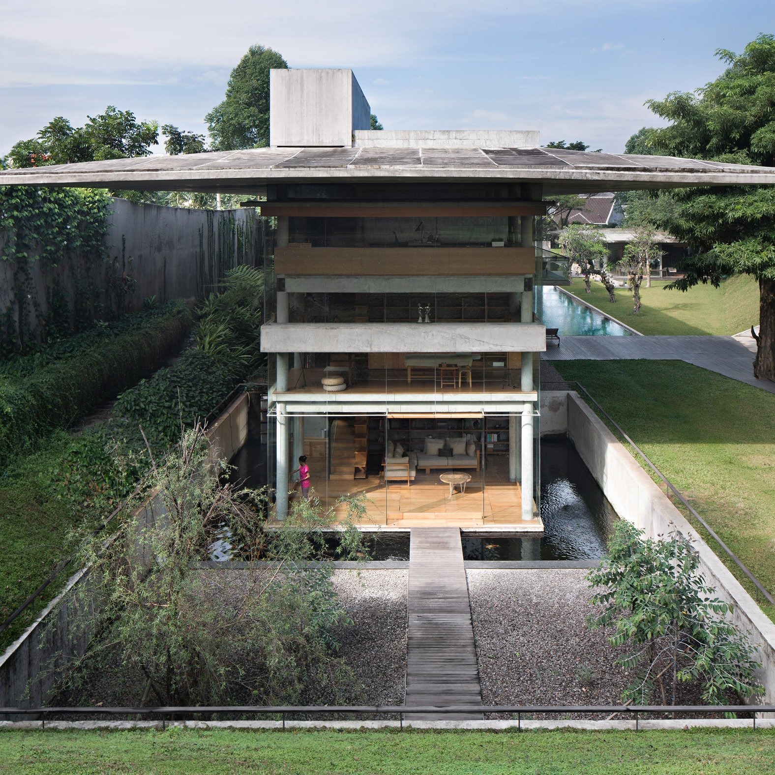 Residencia IH, Indonesia, Andramatin