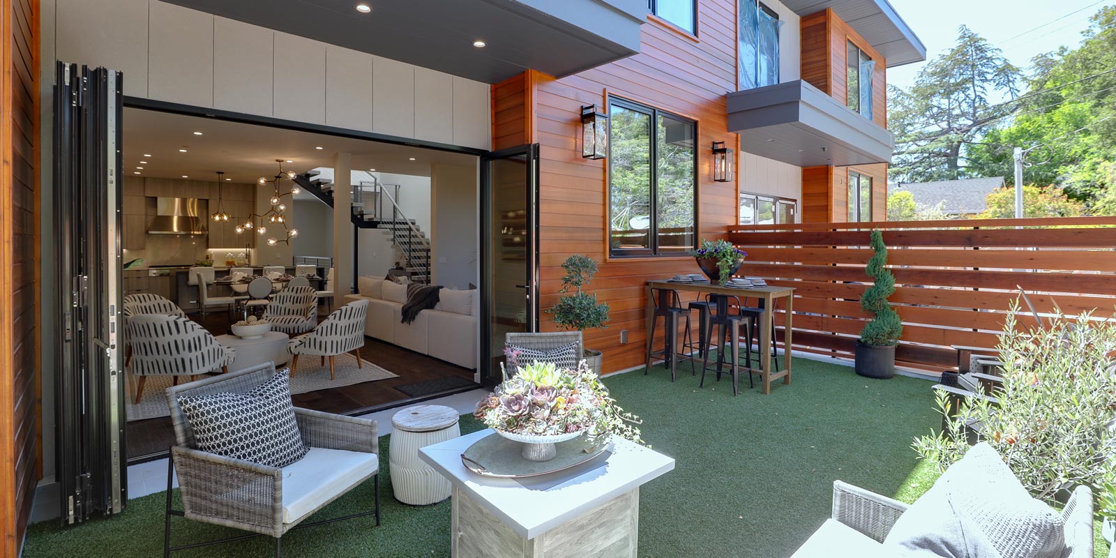 Un gran espacio exterior para el ocio y el relax