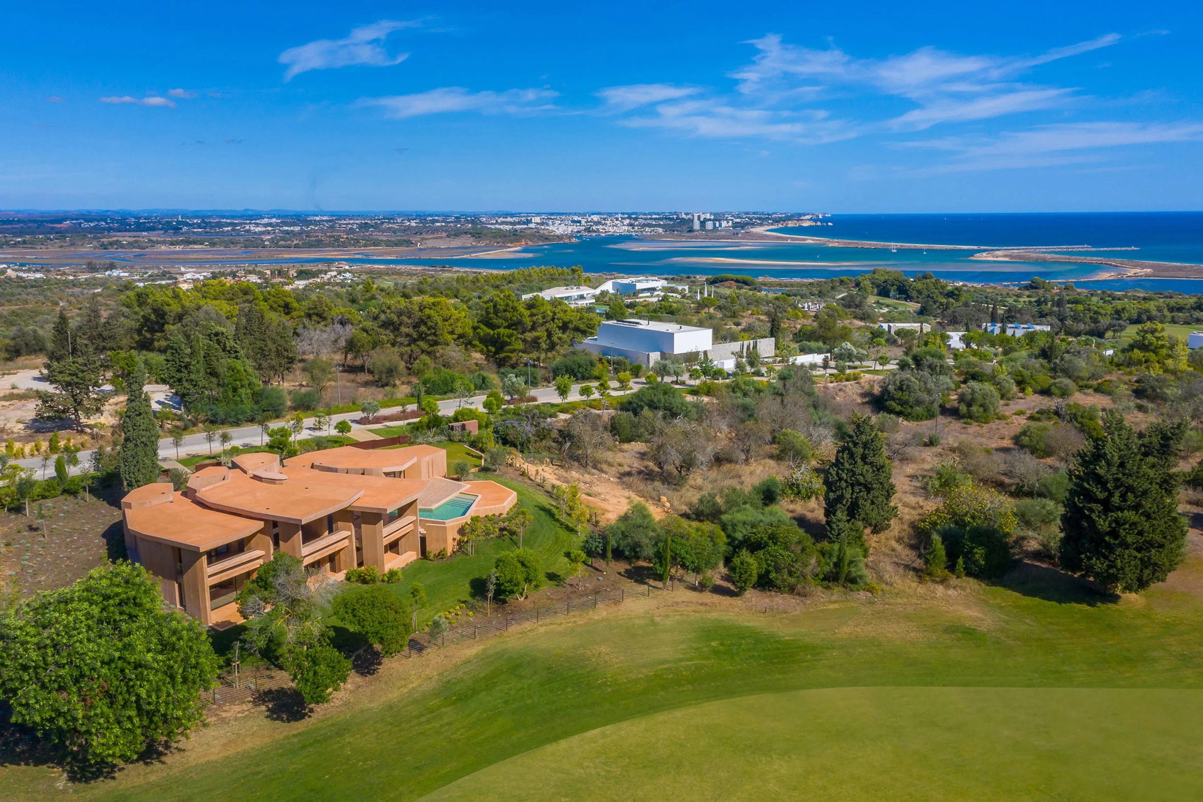 Palmares Ocean Living & Golf/RCR Arquitectes