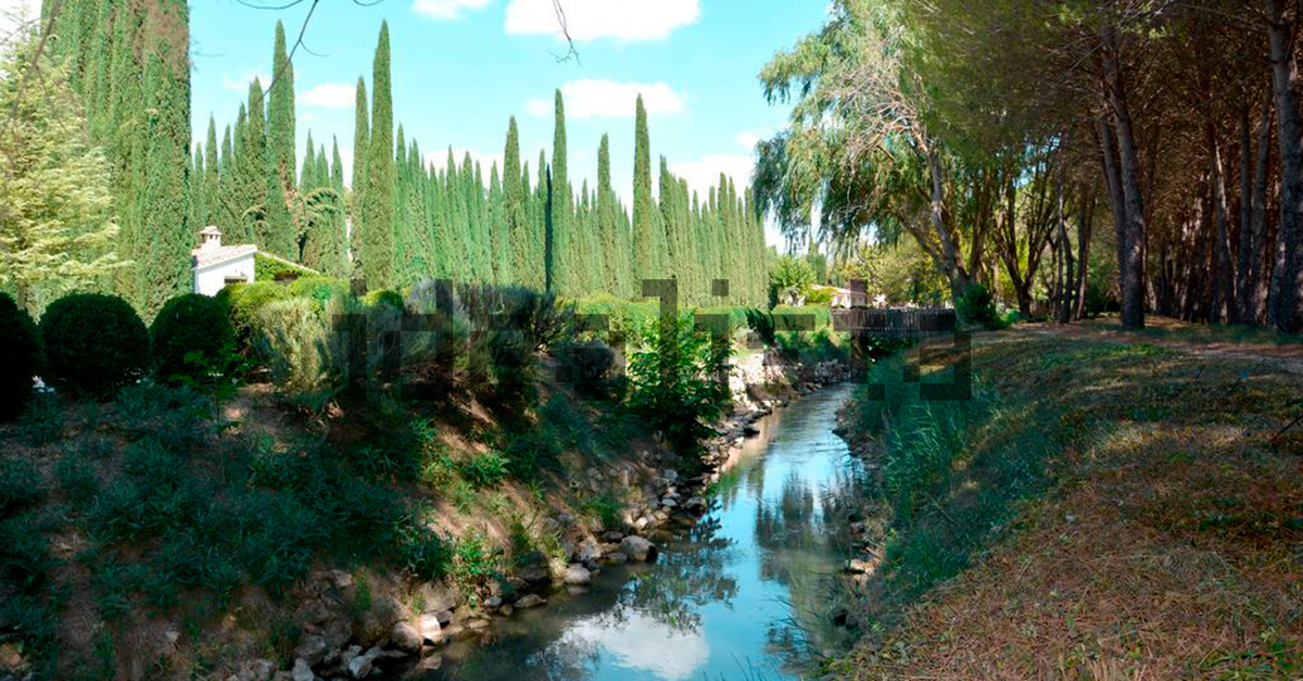 Vistas al río colindante
