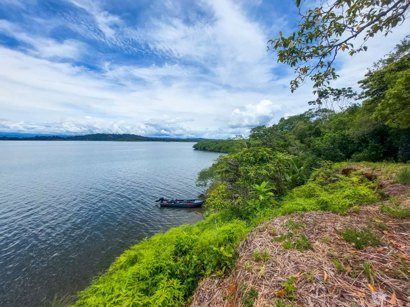 Private Islands Inc.