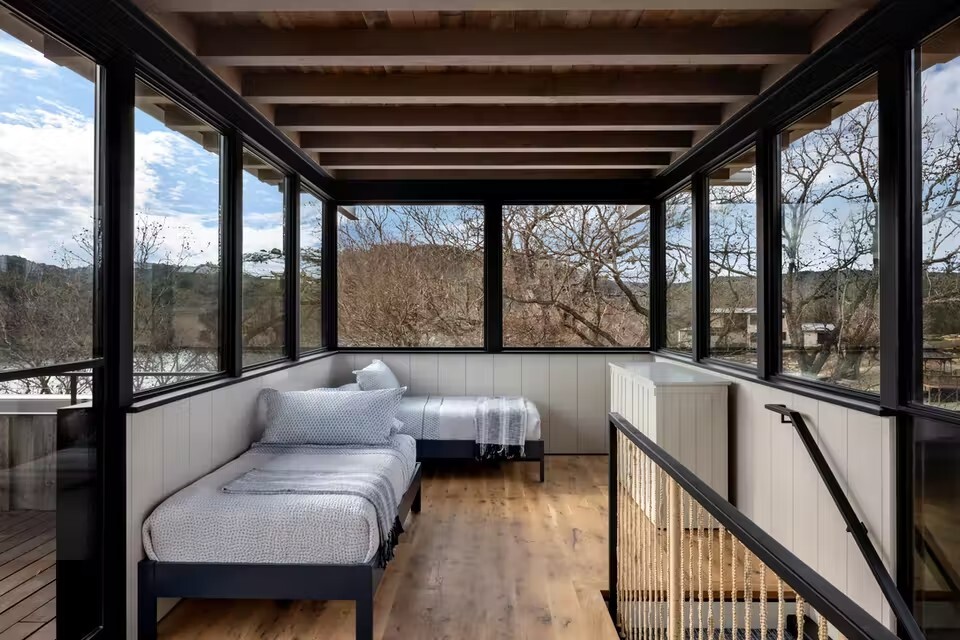 Dormitorio pequeño Tree House