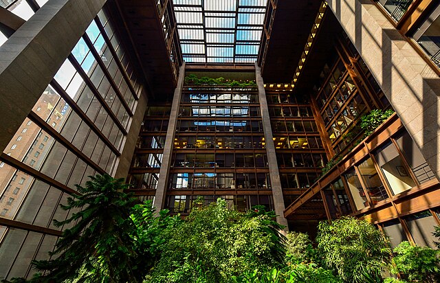Jardín interior del Ford Foundation Building