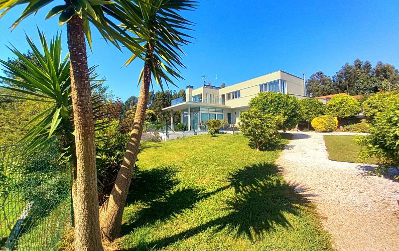Villa Con Piscina