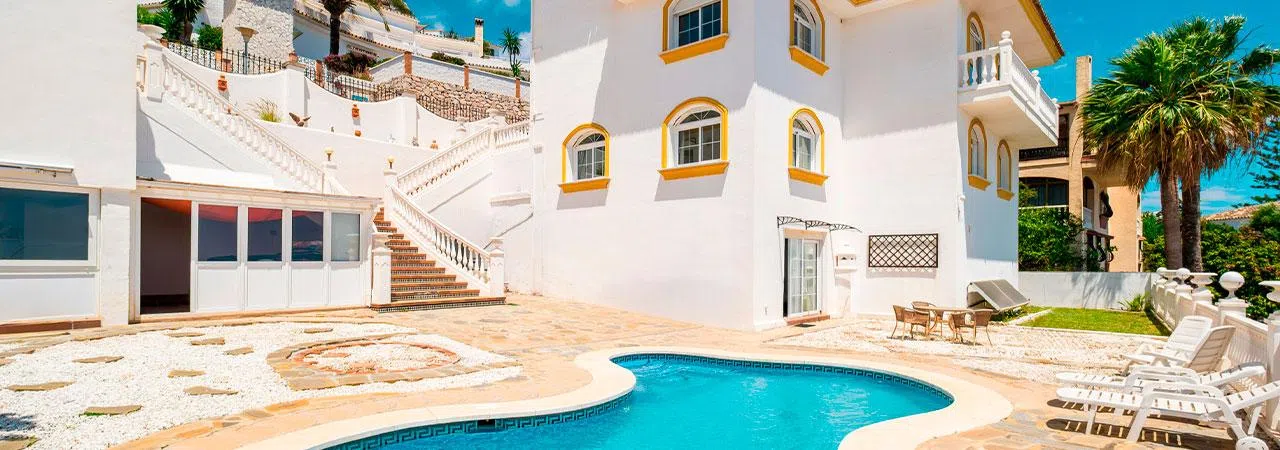 Vivienda en Benalmádena, Málaga - 1.395.000 eur