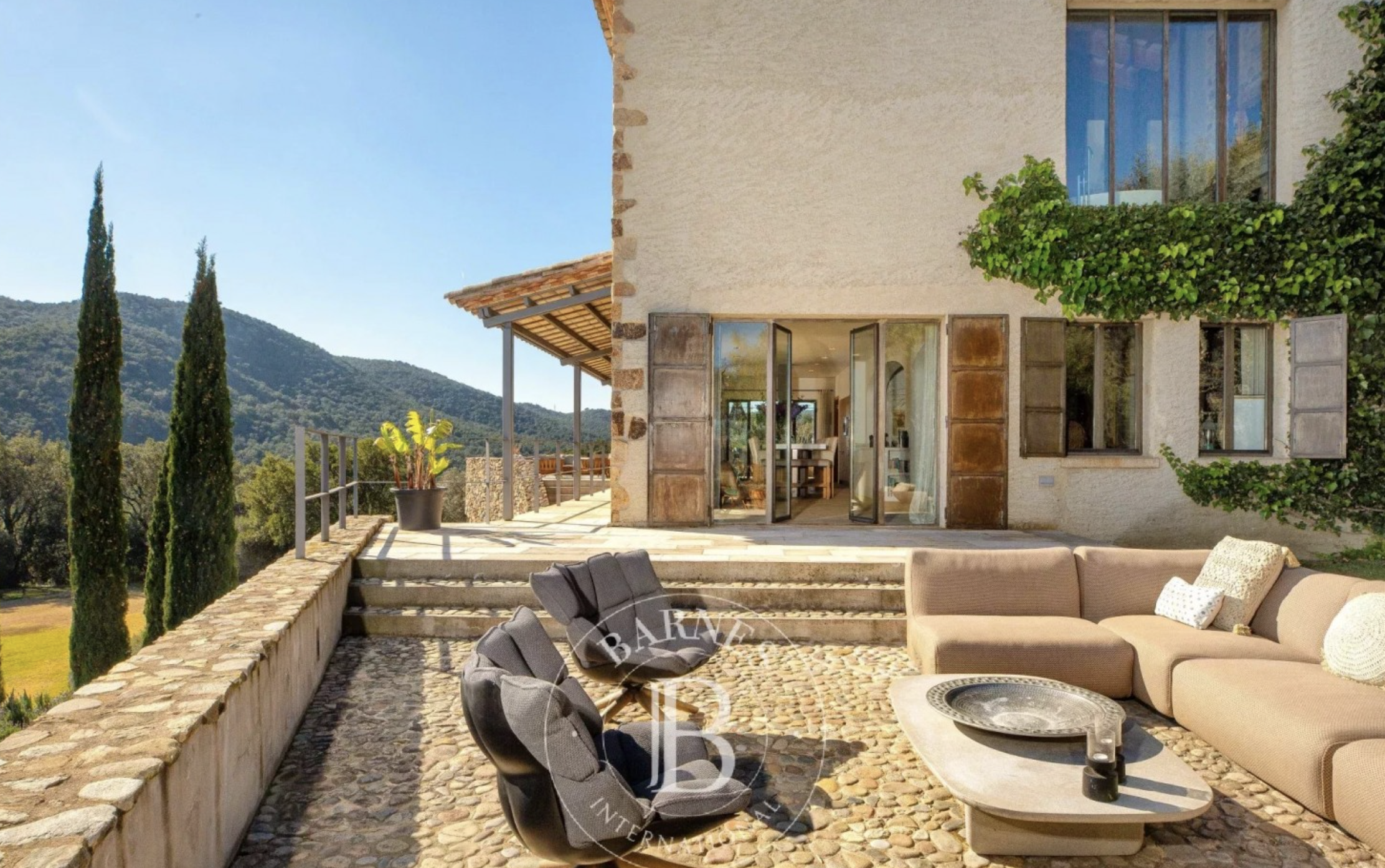 El lujo en Cataluña: Barcelona, Maresme y Costa Brava marcan récord con precios de hasta 10.000 euros/m2