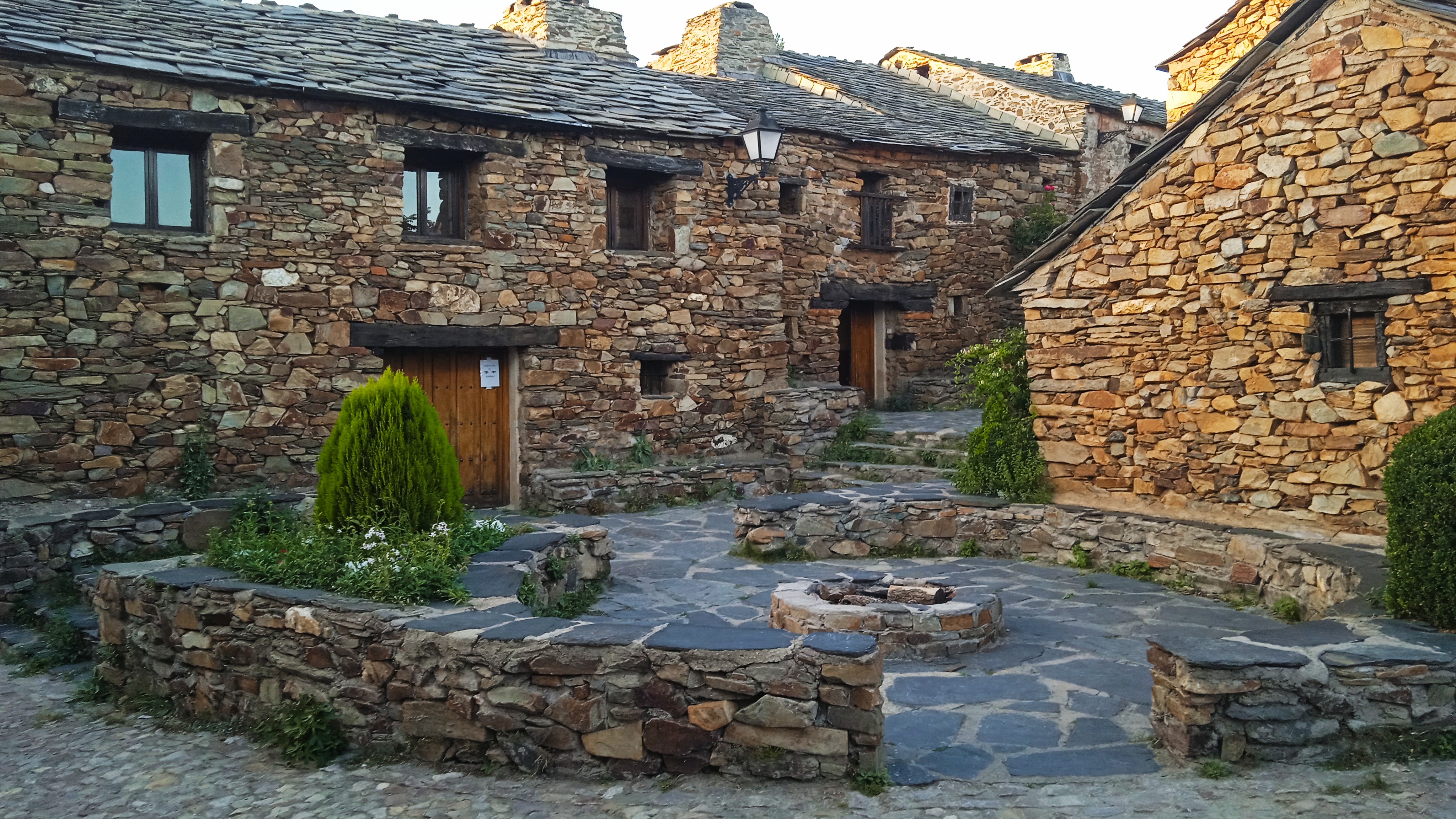 pueblos abandonados en guadalajara