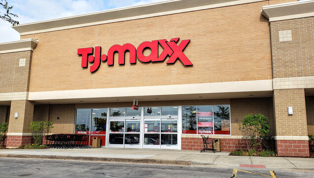 El gigante americano de los ‘outlets’ TJ Maxx abrirá su primera tienda en Barcelona en 2026