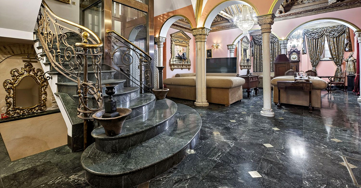 Casa-palacio a la venta en Sevilla