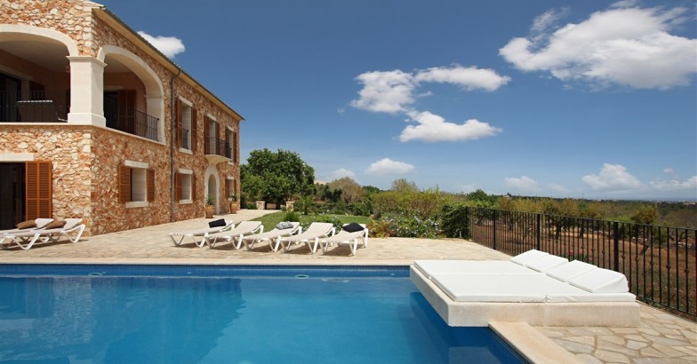 60% of demand for Spain’s luxury homes 