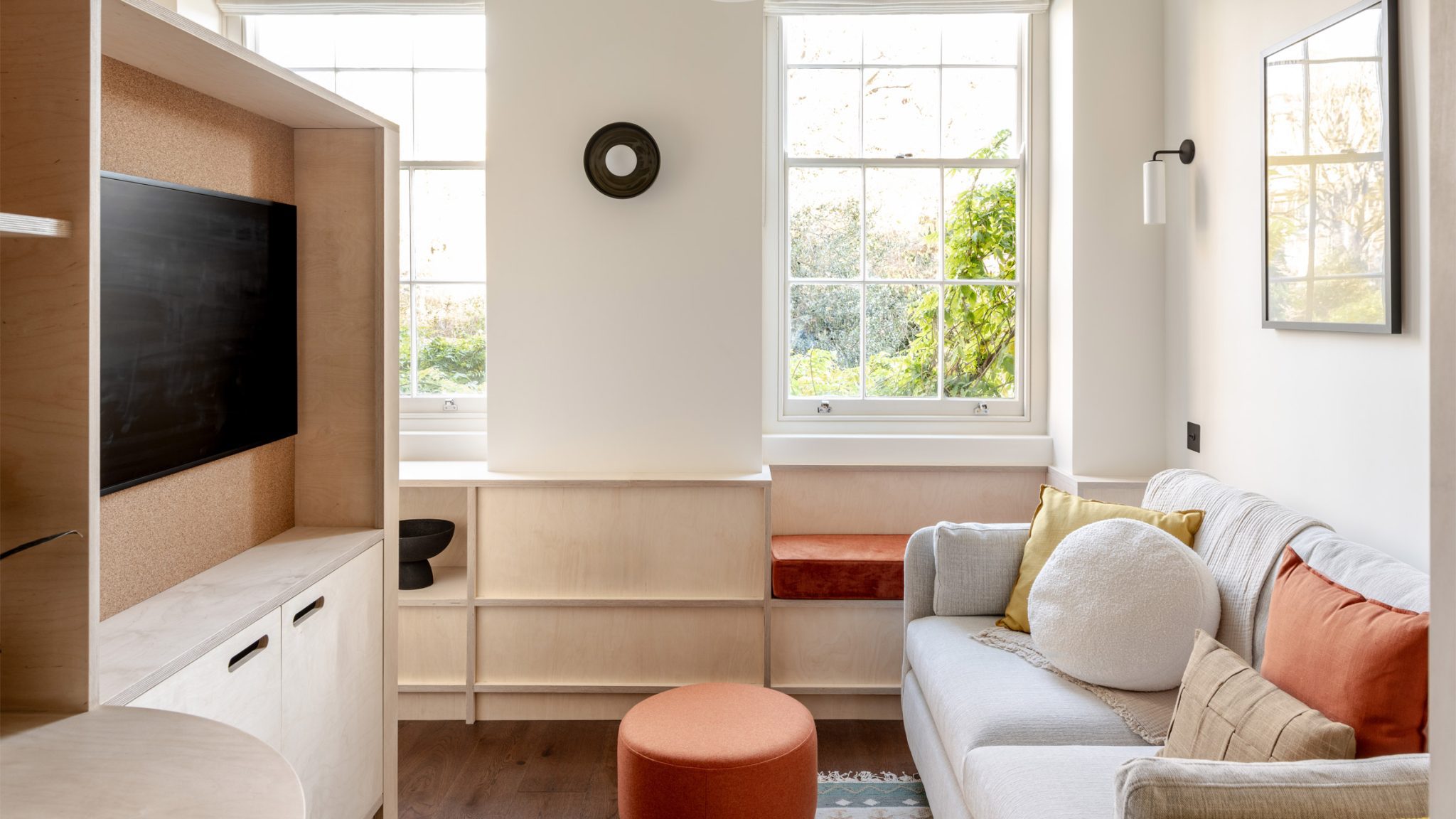 La intervención de un micropiso en el barrio londinense de Islington que reinventa por completo la vida en miniatura.