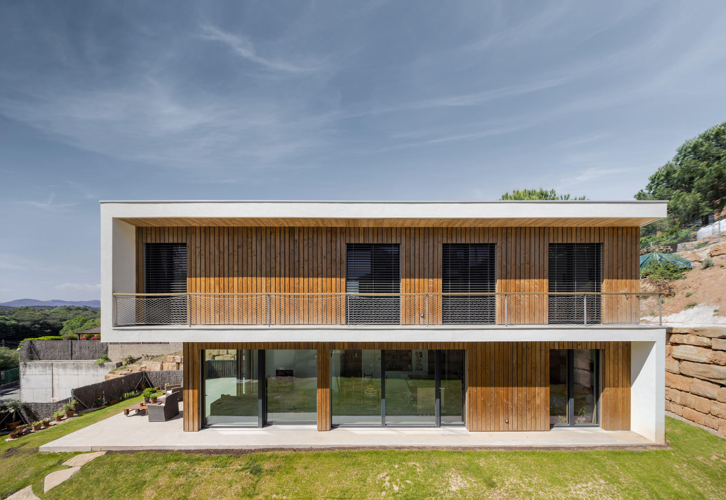 La casa que desafió los 37 grados: así logra una Passivhaus mantenerse fresca en plena ola de calor
