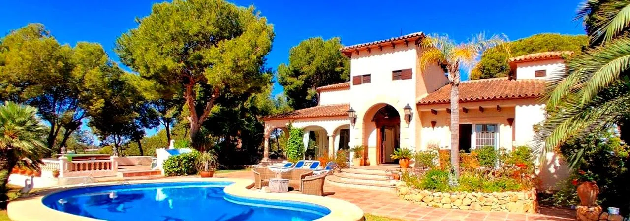 Vivienda en Alfaz del Pi, Alicante - 1.575.000 eur