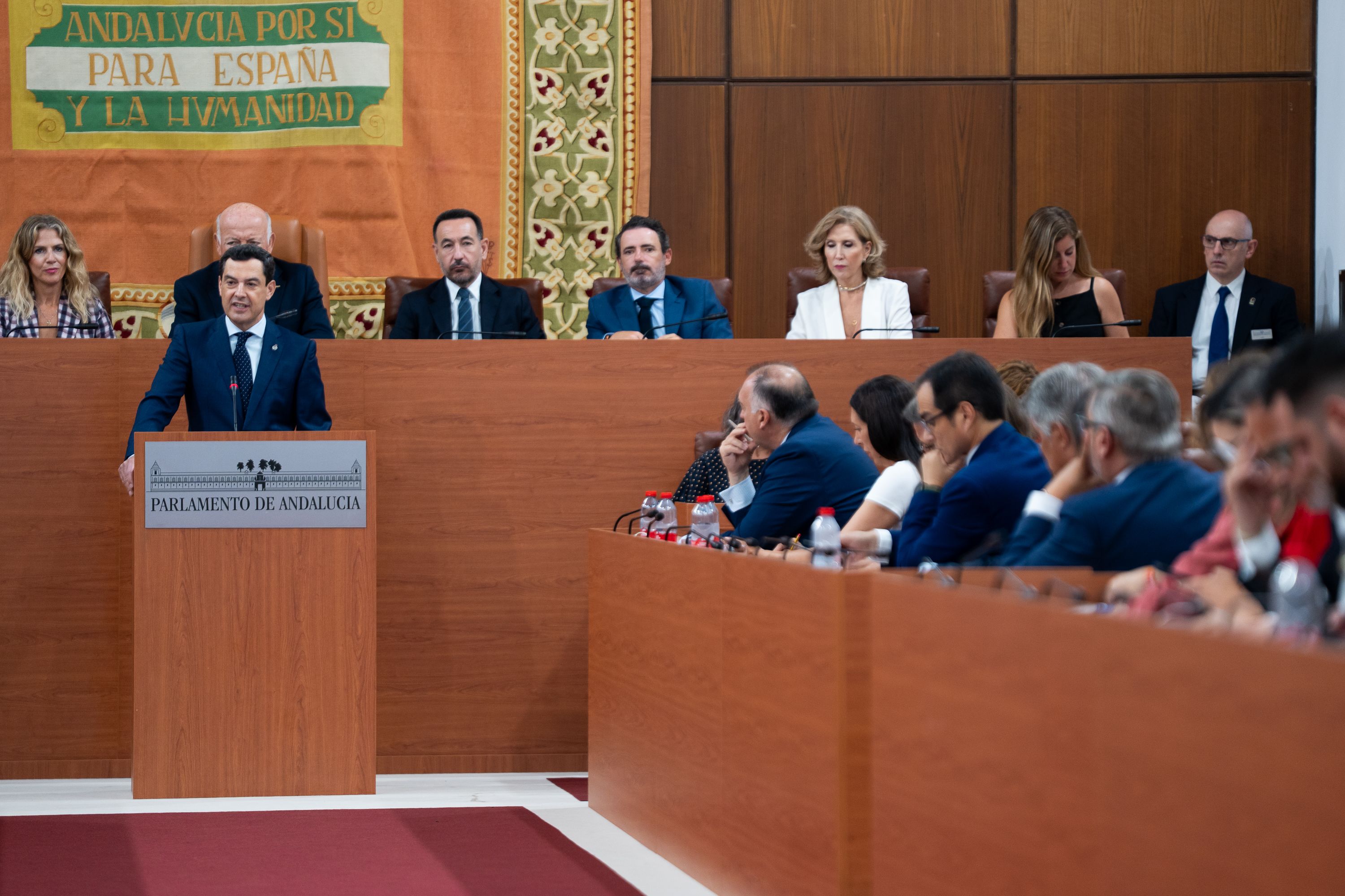 El reciente nombrado presidente de la Junta de Andalucía, Juanma Moreno, durante su discurso de investidura