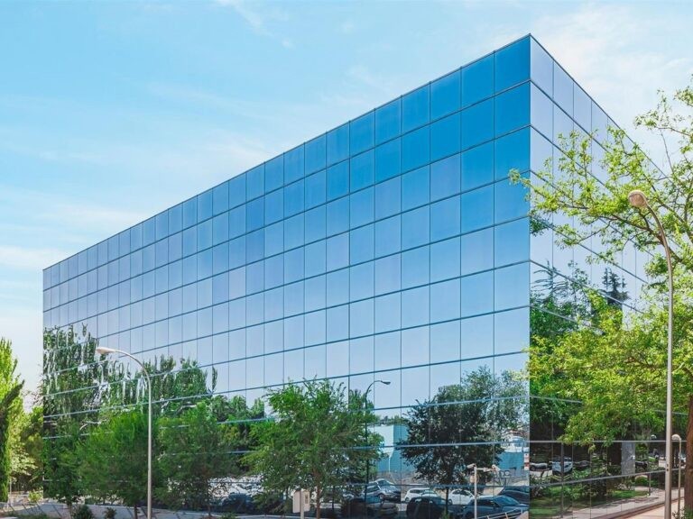 Silicius vende un edificio de oficinas de Madrid tras transformarlo en hotel