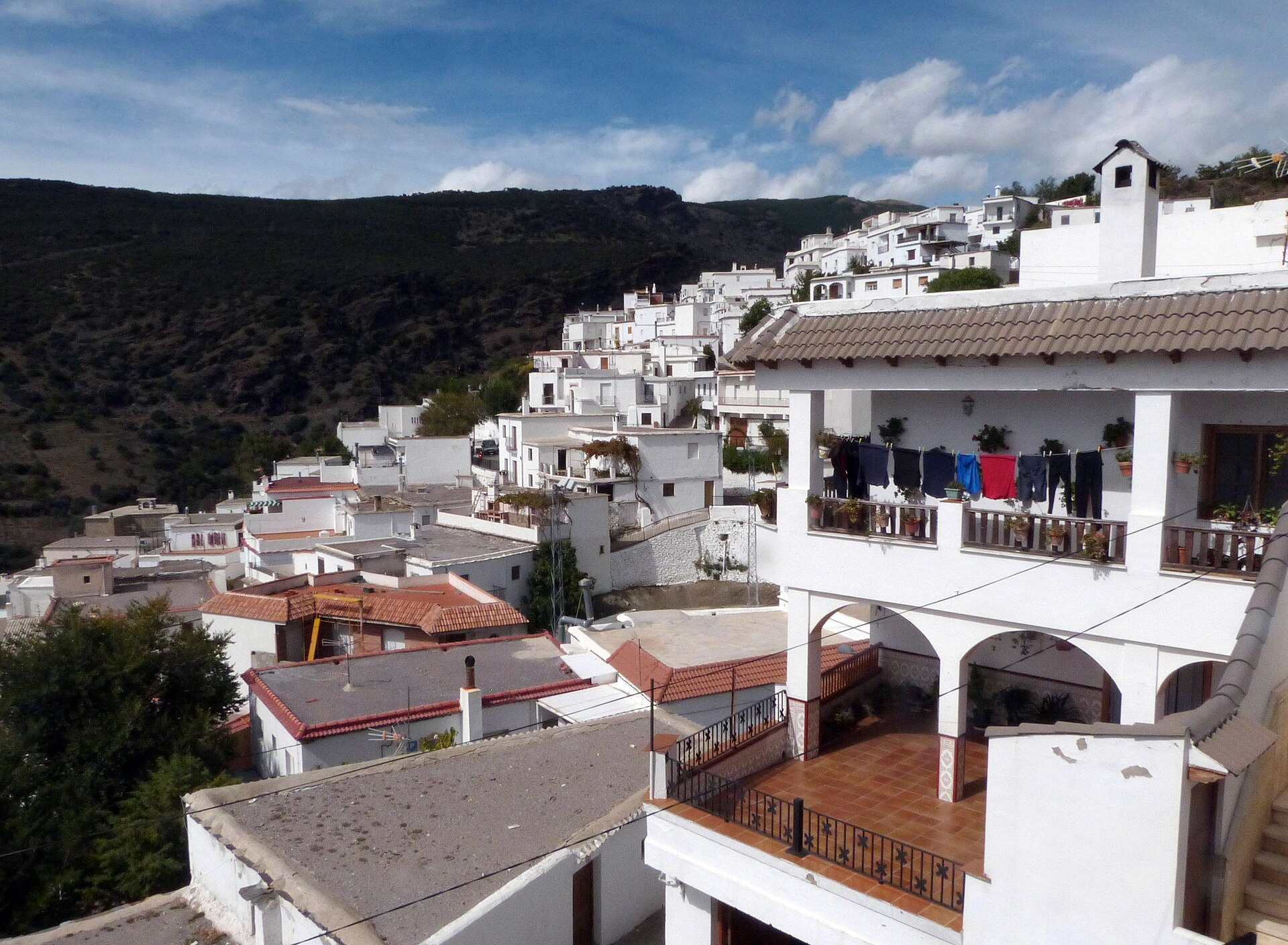 ¿Cuál es el pueblo más alto de Almería? A más de 1.200 metros en plena Alpujarra