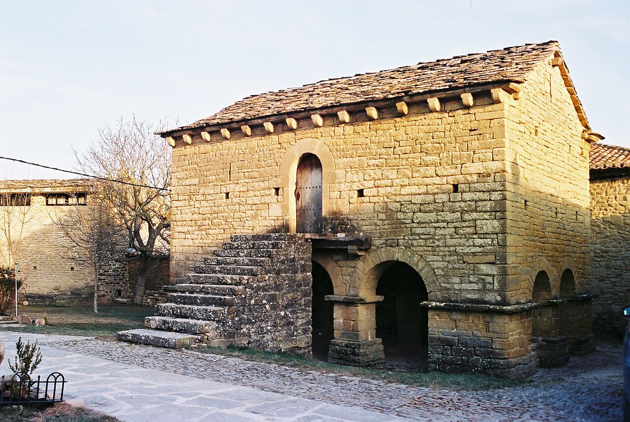 El posible hórreo más antiguo de España está en un pueblo de Navarra con 57 vecinos
