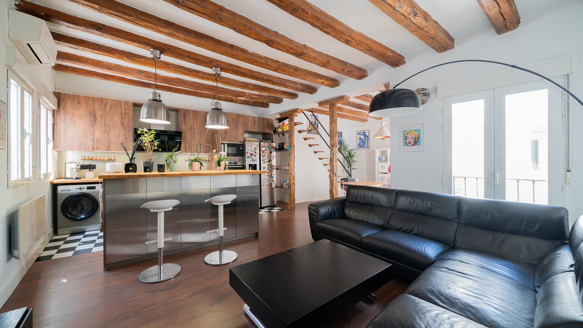 Alquilar un apartamento de un dormitorio cuesta más del doble que una habitación