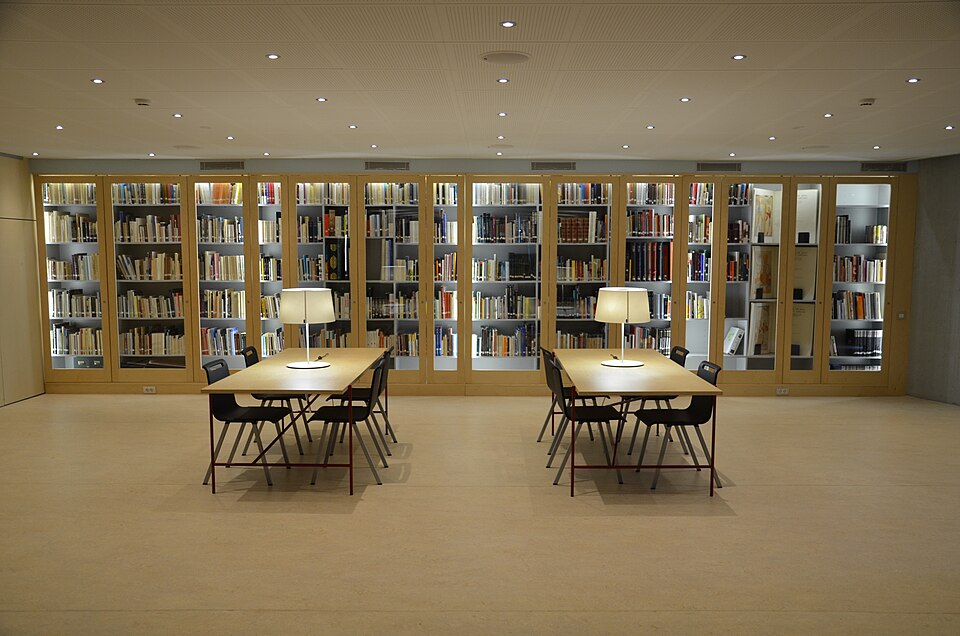 Leer entre muertos: esta es la única biblioteca funeraria que hay en España y la segunda en Europa