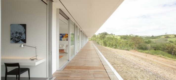 10-Adjoining-deck-700x466
