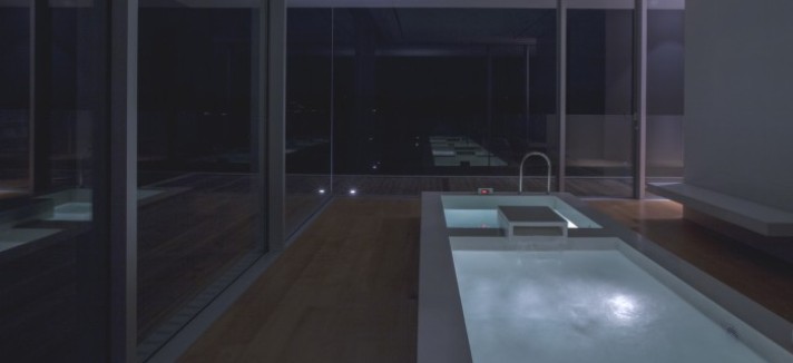 30-Interior-swimming-pool-700x364