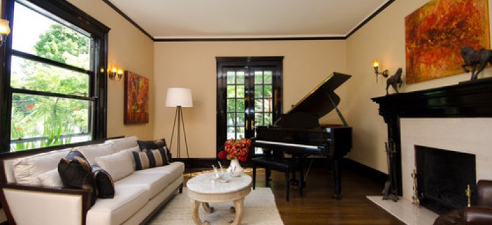 traditional-living-room