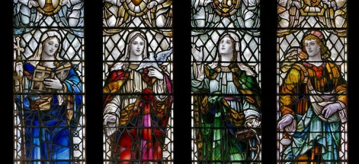 Large_Gallery_HUADLTM_57928528_Stained_Glass_Window_600x523