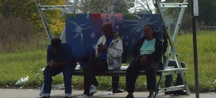Detroit renace de sus cenizas: las nuevas paradas de autobús se fabricarán con los restos de edificios demolidos